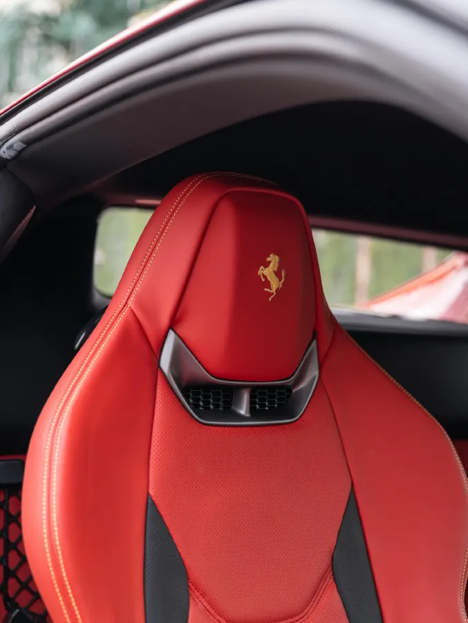 2021 Ferrari 296 3.0T 663HP V6 8DCT PHEV 7.45KWH,autocango,china used car exporter,china ev exporter,chinese used car exporter,chinese used ev exporter