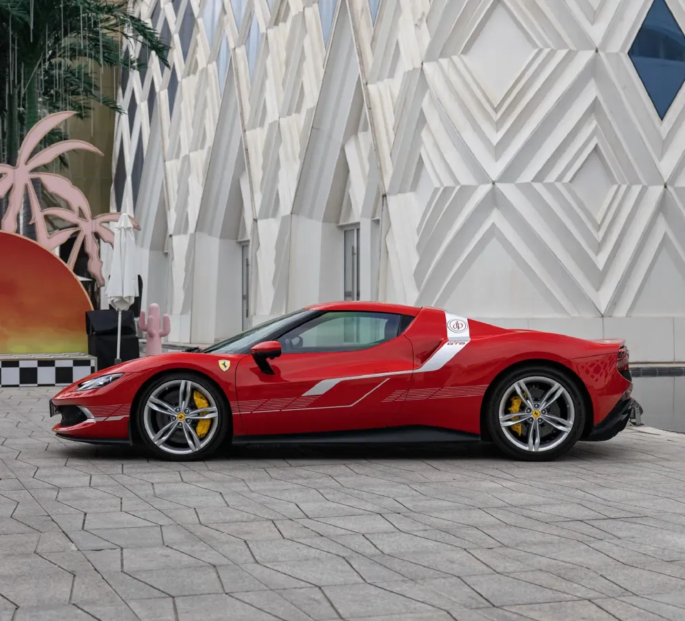 2021 Ferrari 296 3.0T 663HP V6 8DCT PHEV 7.45KWH,autocango,china used car exporter,china ev exporter,chinese used car exporter,chinese used ev exporter