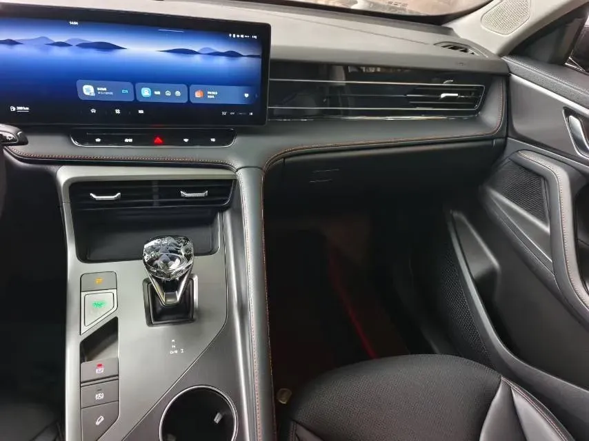 2022 Yema EC60 BEV 59.13KWH,autocango,china used car exporter,china ev exporter,chinese used car exporter,chinese used ev exporter