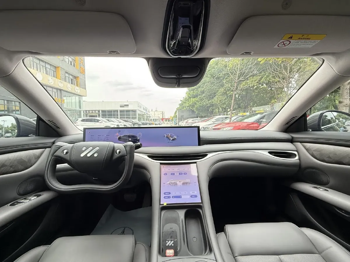 2024 IM L6 BEV 75KWH,autocango,china used car exporter,china ev exporter,chinese used car exporter,chinese used ev exporter