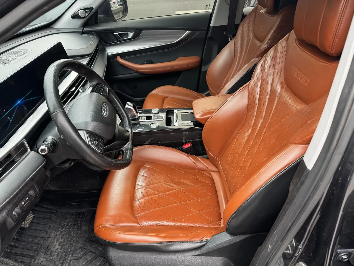 2021 Chery Tiggo 8 Plus 1.6T 197HP L4 7DCT,autocango,china used car exporter,china ev exporter,chinese used car exporter,chinese used ev exporter