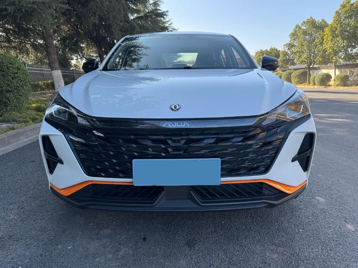 2023 DongFeng Aeolus YiXuan 1.5L 125HP L4 6DCT,autocango,china used car exporter,china ev exporter,chinese used car exporter,chinese used ev exporter