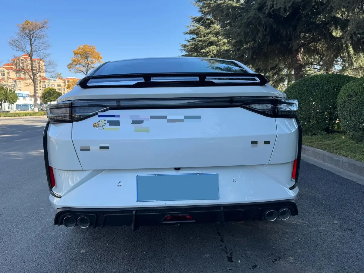 2023 DongFeng Aeolus YiXuan 1.5L 125HP L4 6DCT,autocango,china used car exporter,china ev exporter,chinese used car exporter,chinese used ev exporter