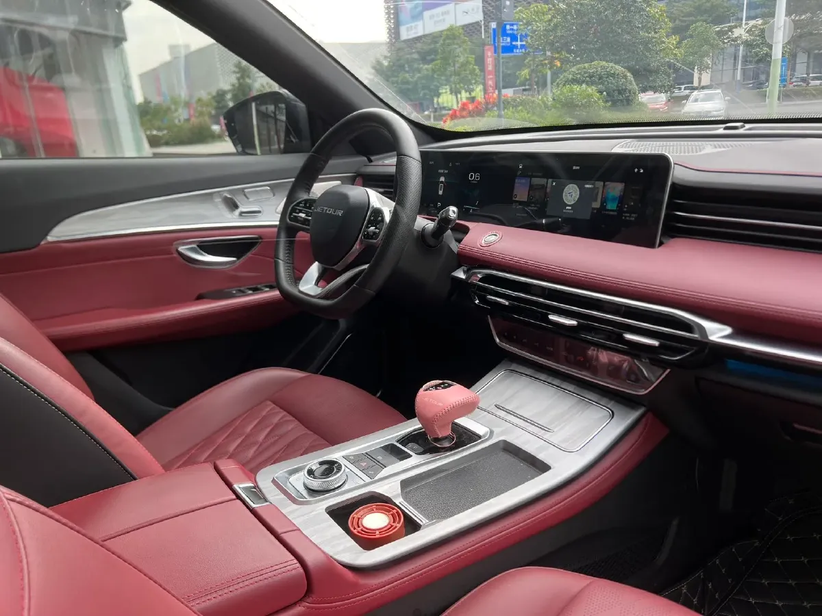 2023 Jetour X70 Plus 1.6T 197HP L4 7DCT,autocango,china used car exporter,china ev exporter,chinese used car exporter,chinese used ev exporter