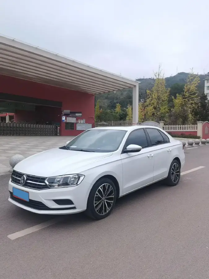 2019 Volkswagen Bora 1.5L 110HP L4 6AT