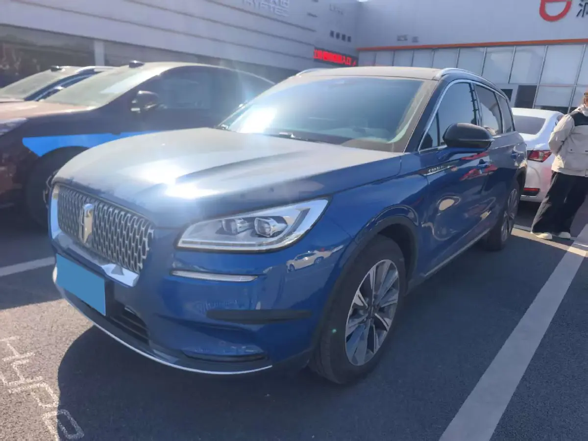 2022 Lincoln Corsair 2.0T 245HP L4 8AT