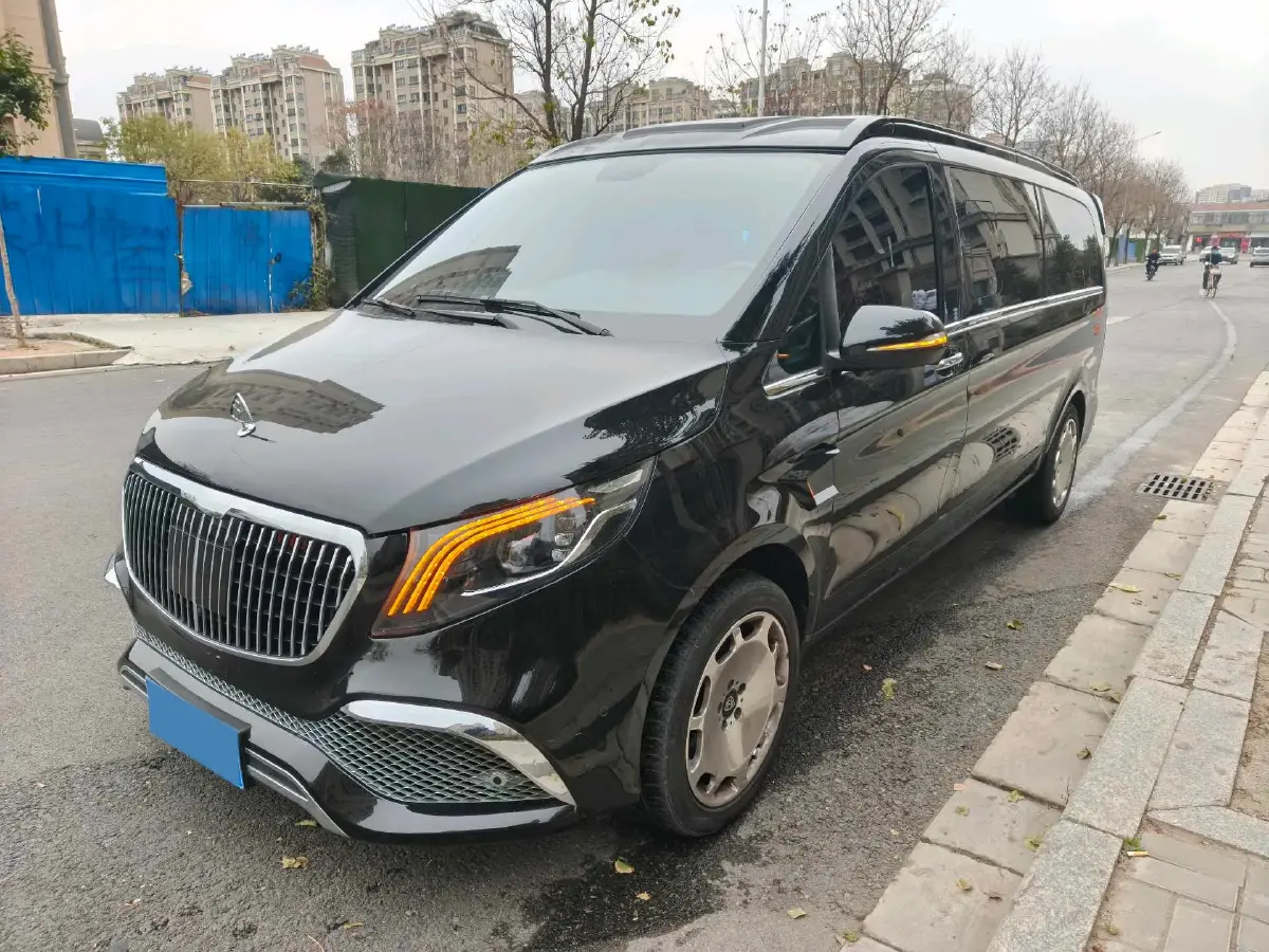 2021 Mercedes-Benz Vito 2.0T 211HP L4 9AT 2021 Mercedes-Benz Vito 2.0T 211HP L4 9AT