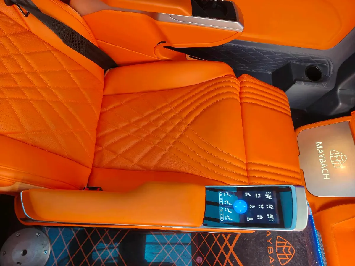 2021 Mercedes-Benz Vito 2.0T 211HP L4 9AT,autocango,china used car exporter,china ev exporter,chinese used car exporter,chinese used ev exporter