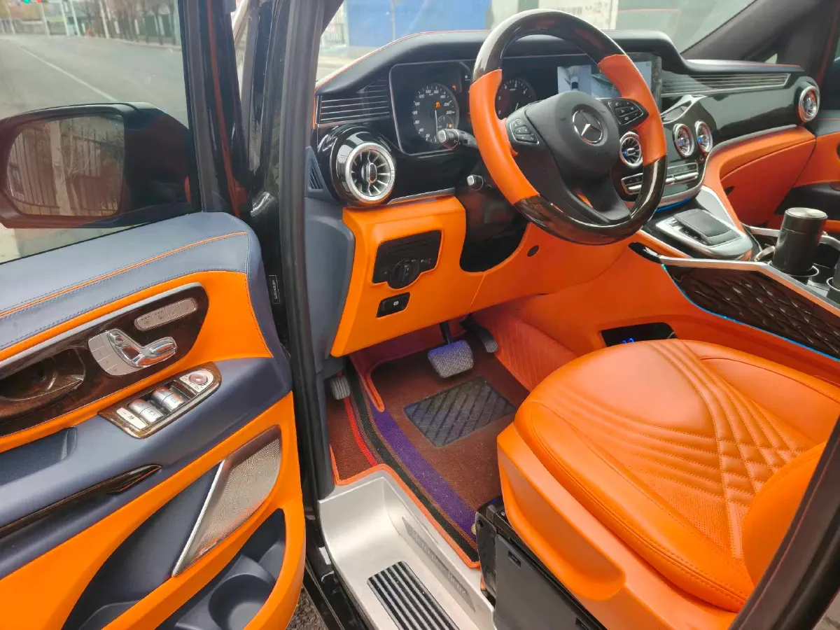 2021 Mercedes-Benz Vito 2.0T 211HP L4 9AT,autocango,china used car exporter,china ev exporter,chinese used car exporter,chinese used ev exporter