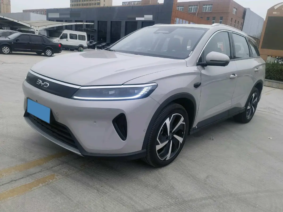 2025 BYD Sea Lion 05 DM-i 1.5L 101HP L4 E-CVT PHEV 18.3KWH