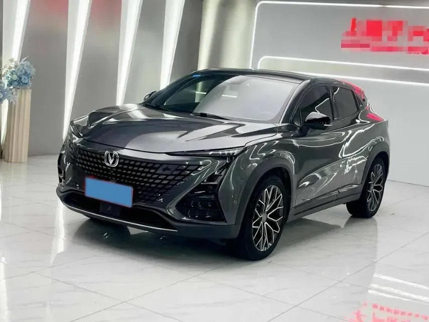 2022 ChangAn UNI-T 1.5T 188HP L4 7DCT,autocango,china used car exporter,china ev exporter,chinese used car exporter,chinese used ev exporter