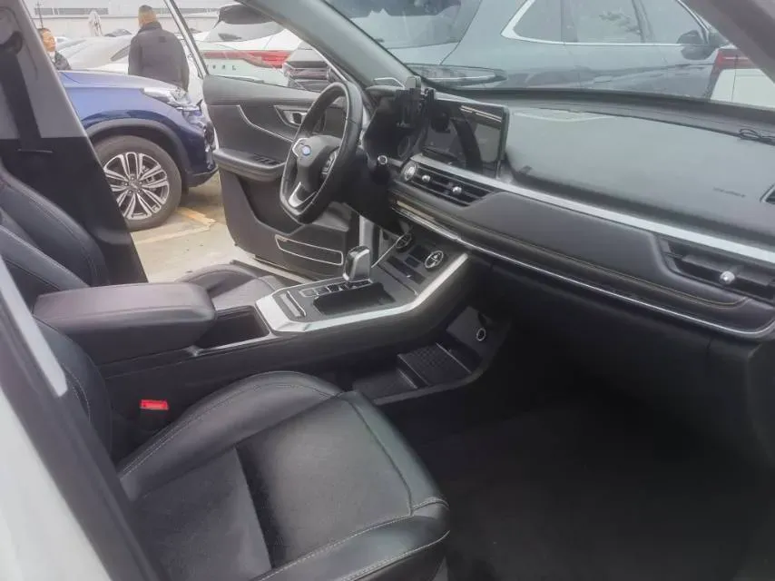 2019 Chery Tiggo 8 1.6T 197HP L4 7DCT,autocango,china used car exporter,china ev exporter,chinese used car exporter,chinese used ev exporter