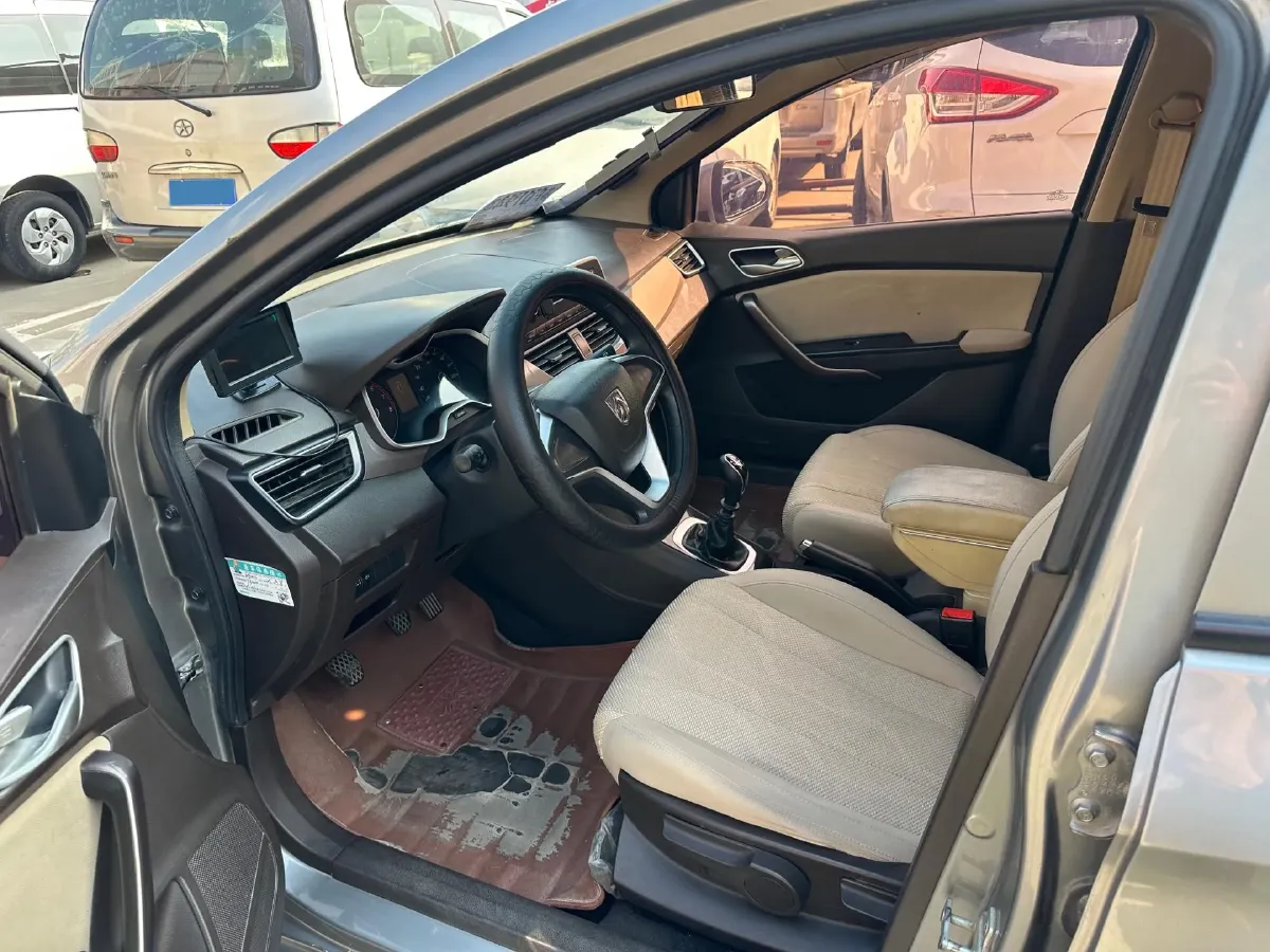 2019 JinBei XinYuan T32S 1.5L 102HP L4 5MT,autocango,china used car exporter,china ev exporter,chinese used car exporter,chinese used ev exporter