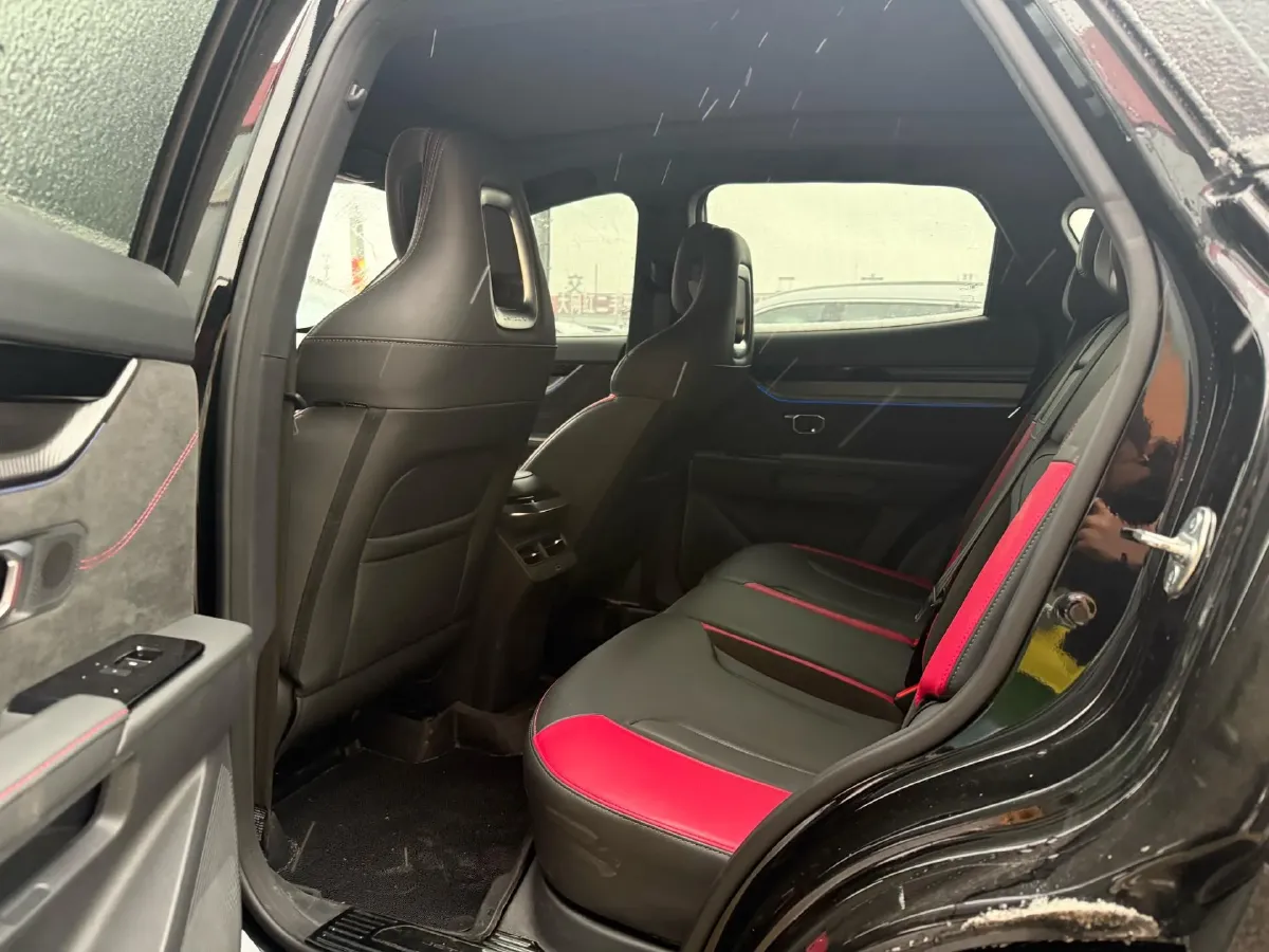 2022 Jetour DASHING 1.6T 197HP L4 7DCT,autocango,china used car exporter,china ev exporter,chinese used car exporter,chinese used ev exporter