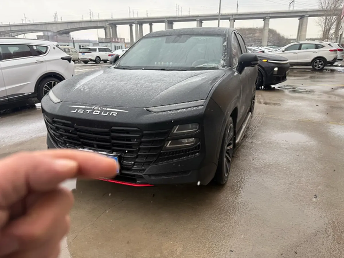 2022 Jetour DASHING 1.6T 197HP L4 7DCT,autocango,china used car exporter,china ev exporter,chinese used car exporter,chinese used ev exporter