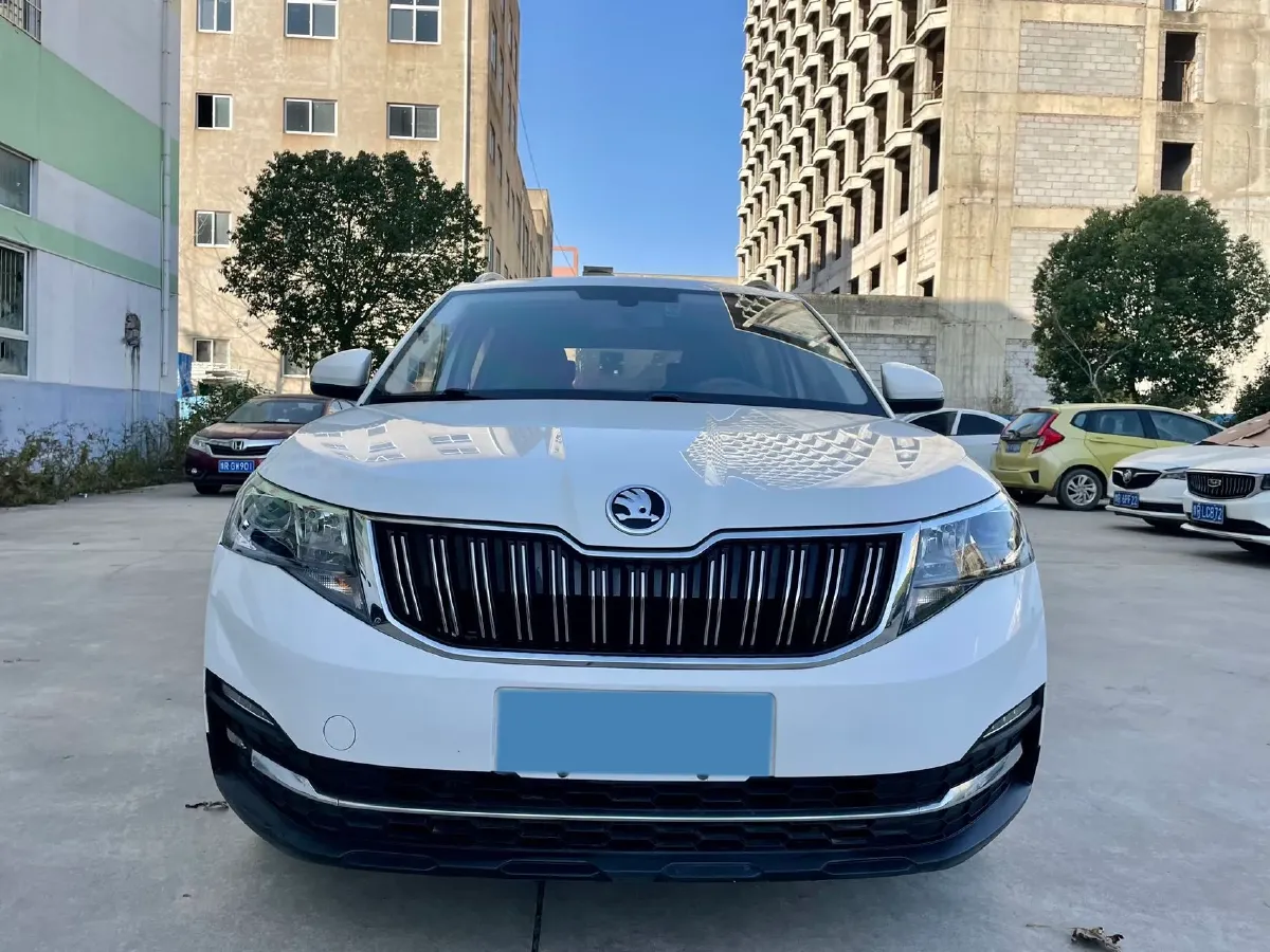 2018 Skoda Kamiq 1.5L 110HP L4 6AT,autocango,china used car exporter,china ev exporter,chinese used car exporter,chinese used ev exporter