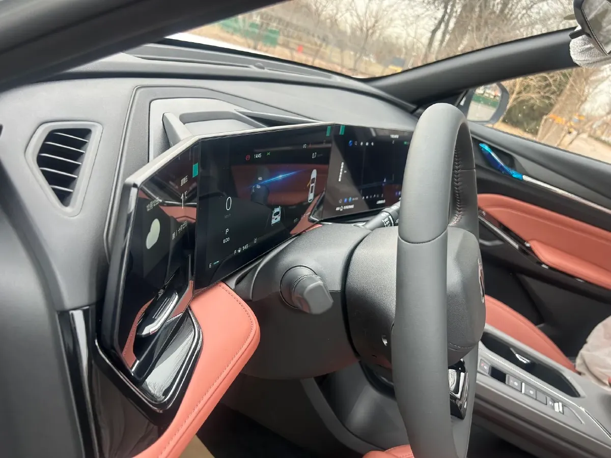 2026 ChangAn X5 PLUS 1.5T 192HP L4 7DCT,autocango,china used car exporter,china ev exporter,chinese used car exporter,chinese used ev exporter