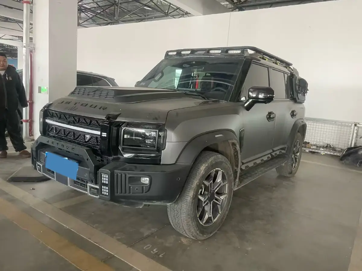 2023 Jetour Traveller 2.0T 254HP L4 7DCT