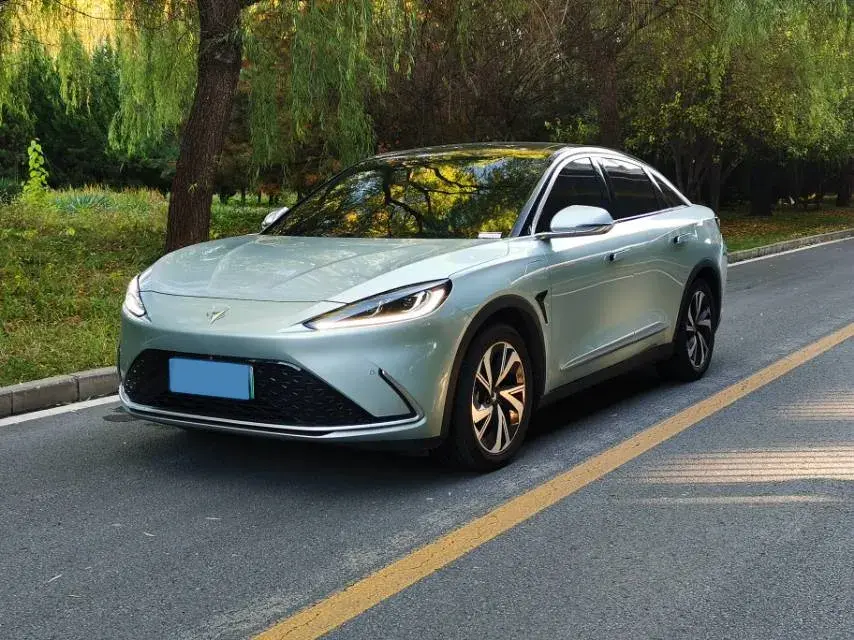 2022 ARCFOX αS BEV 93.6KWH