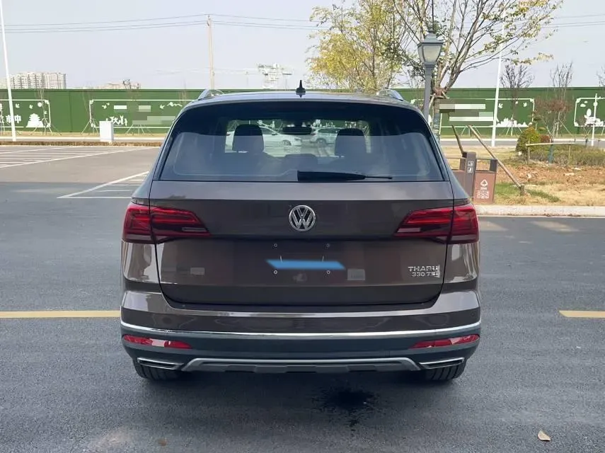 2019 Jeep Compass 1.3T 173HP L4 9AT,autocango,china used car exporter,china ev exporter,chinese used car exporter,chinese used ev exporter