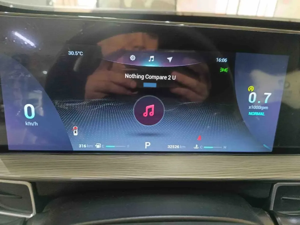 2021 Chery Tiggo 8 Plus 1.6T 197HP L4 7DCT,autocango,china used car exporter,china ev exporter,chinese used car exporter,chinese used ev exporter