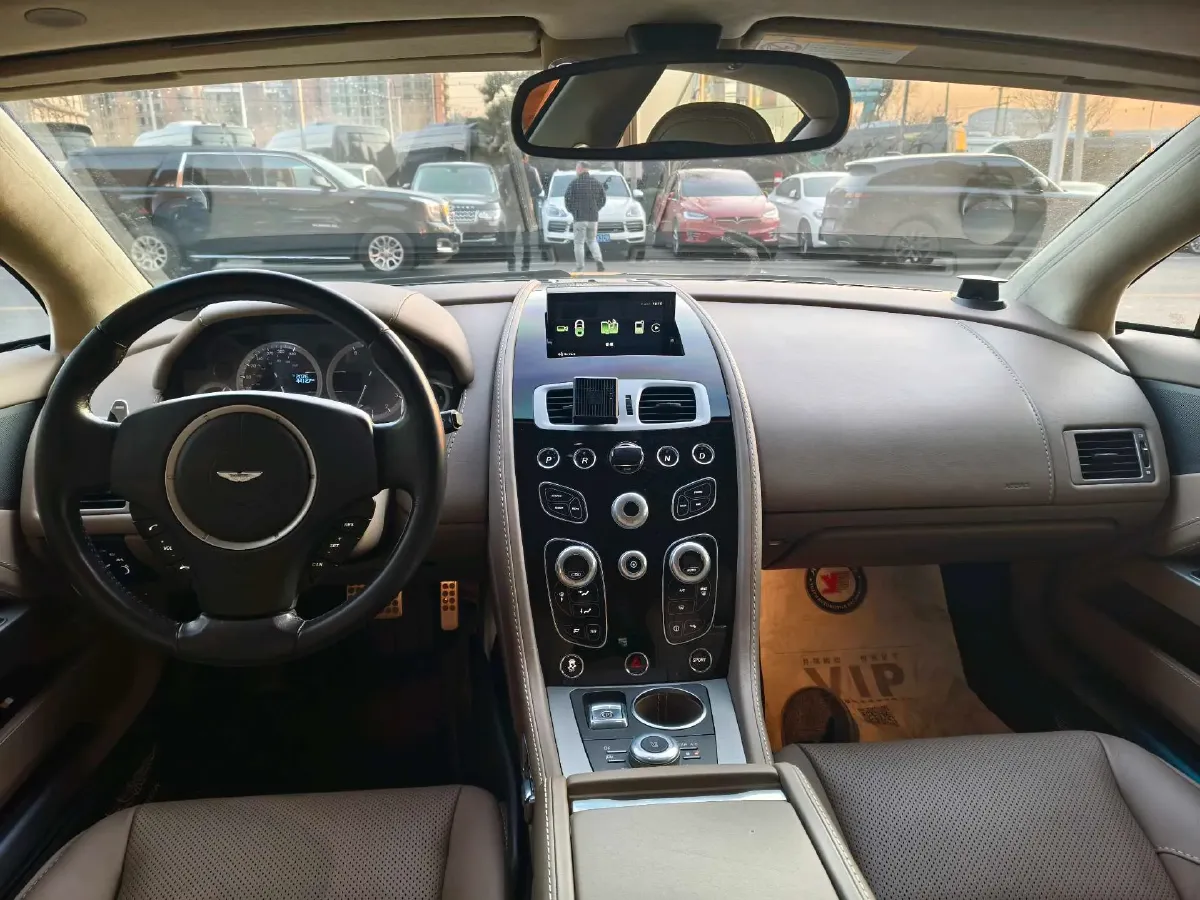 2017 Aston Martin Rapide 6.0L 560HP V12 8AT,autocango,china used car exporter,china ev exporter,chinese used car exporter,chinese used ev exporter