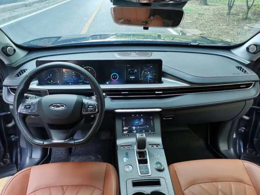 2022 Chery Tiggo 8 1.5T 156HP L4 6DCT,autocango,china used car exporter,china ev exporter,chinese used car exporter,chinese used ev exporter