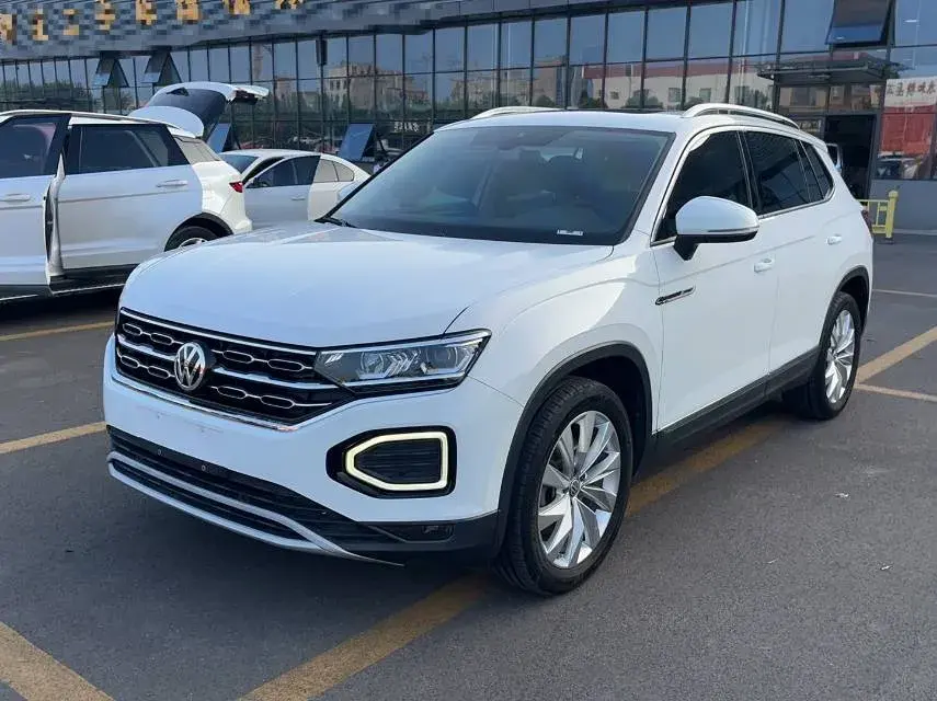 2020 Volkswagen Tayron 2.0T 186HP L4 7DCT 2020 Volkswagen Tayron 2.0T 186HP L4 7DCT