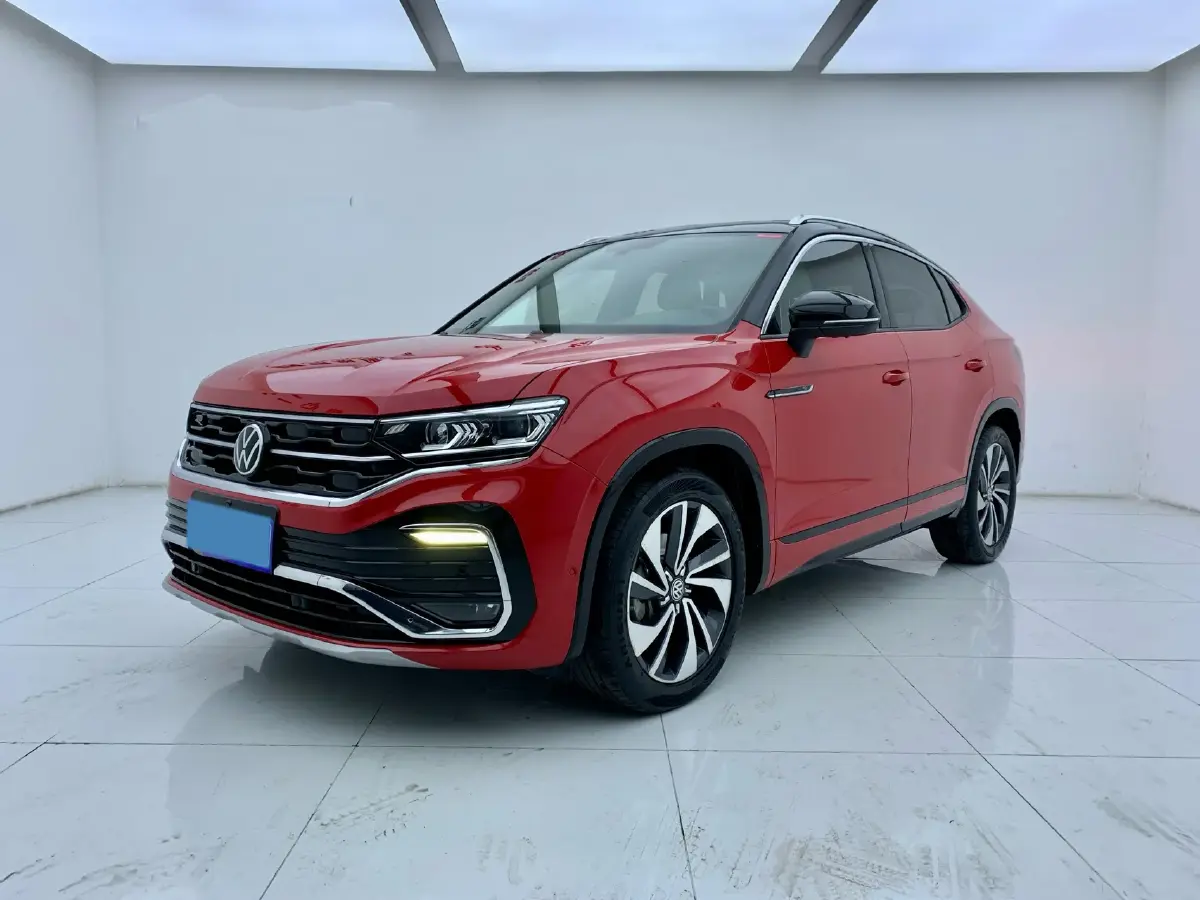 2020 Volkswagen Tayron X 2.0T 220HP L4 7DCT