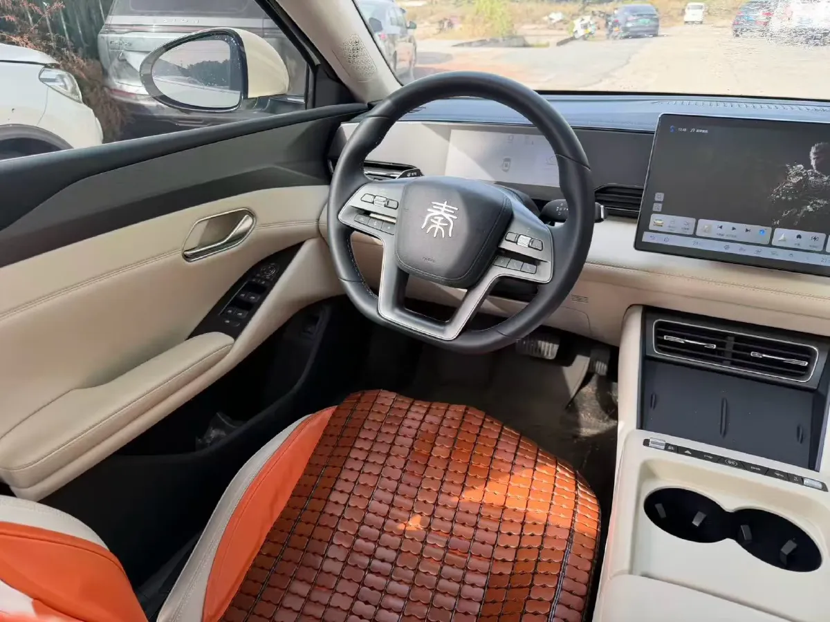 2025 BYD QinL BEV,autocango,china used car exporter,china ev exporter,chinese used car exporter,chinese used ev exporter