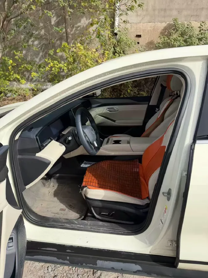 2025 BYD QinL BEV,autocango,china used car exporter,china ev exporter,chinese used car exporter,chinese used ev exporter