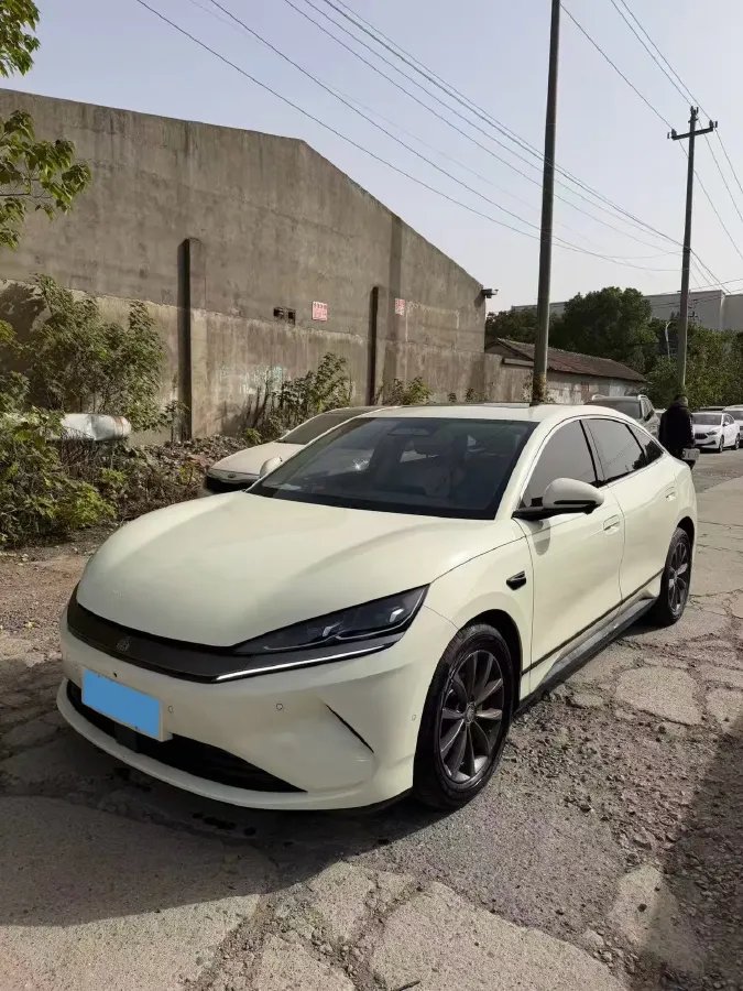 2025 BYD QinL BEV,autocango,china used car exporter,china ev exporter,chinese used car exporter,chinese used ev exporter