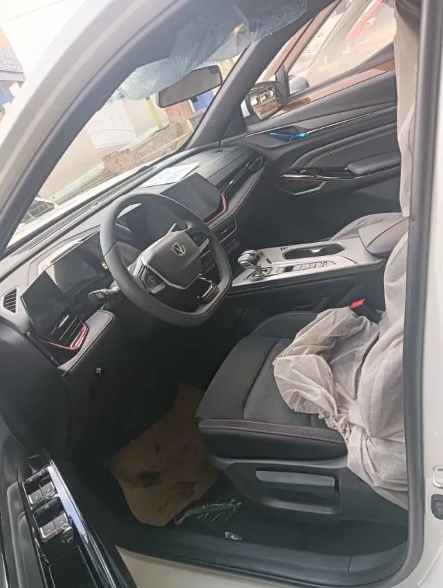 2026 ChangAn X5 PLUS 1.5T 192HP L4 7DCT,autocango,china used car exporter,china ev exporter,chinese used car exporter,chinese used ev exporter