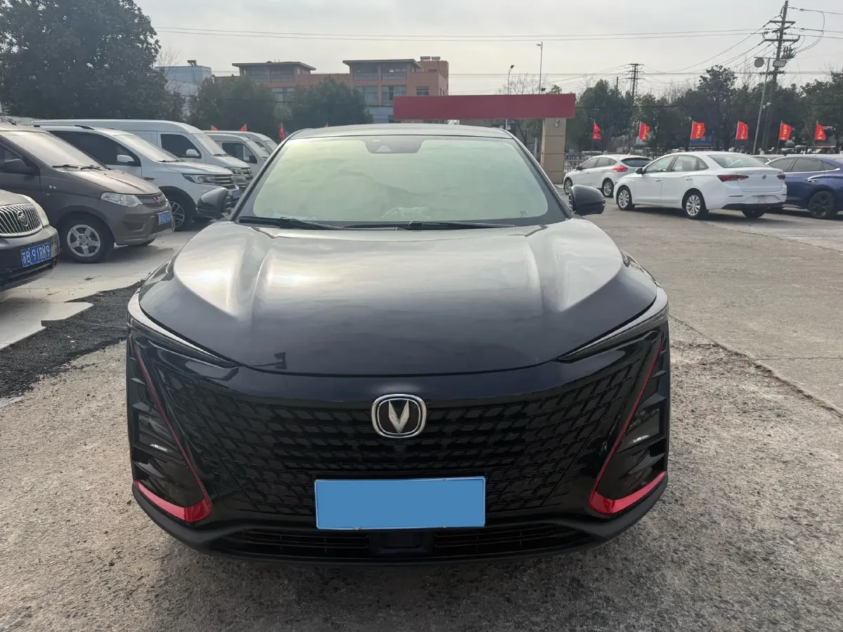 2020 ChangAn UNI-T 1.5T 180HP L4 7DCT,autocango,china used car exporter,china ev exporter,chinese used car exporter,chinese used ev exporter