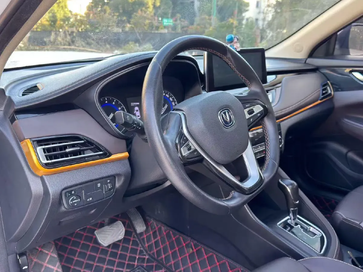 2021 ChangAn Eado DT 1.6L 125HP L4 4AT,autocango,china used car exporter,china ev exporter,chinese used car exporter,chinese used ev exporter