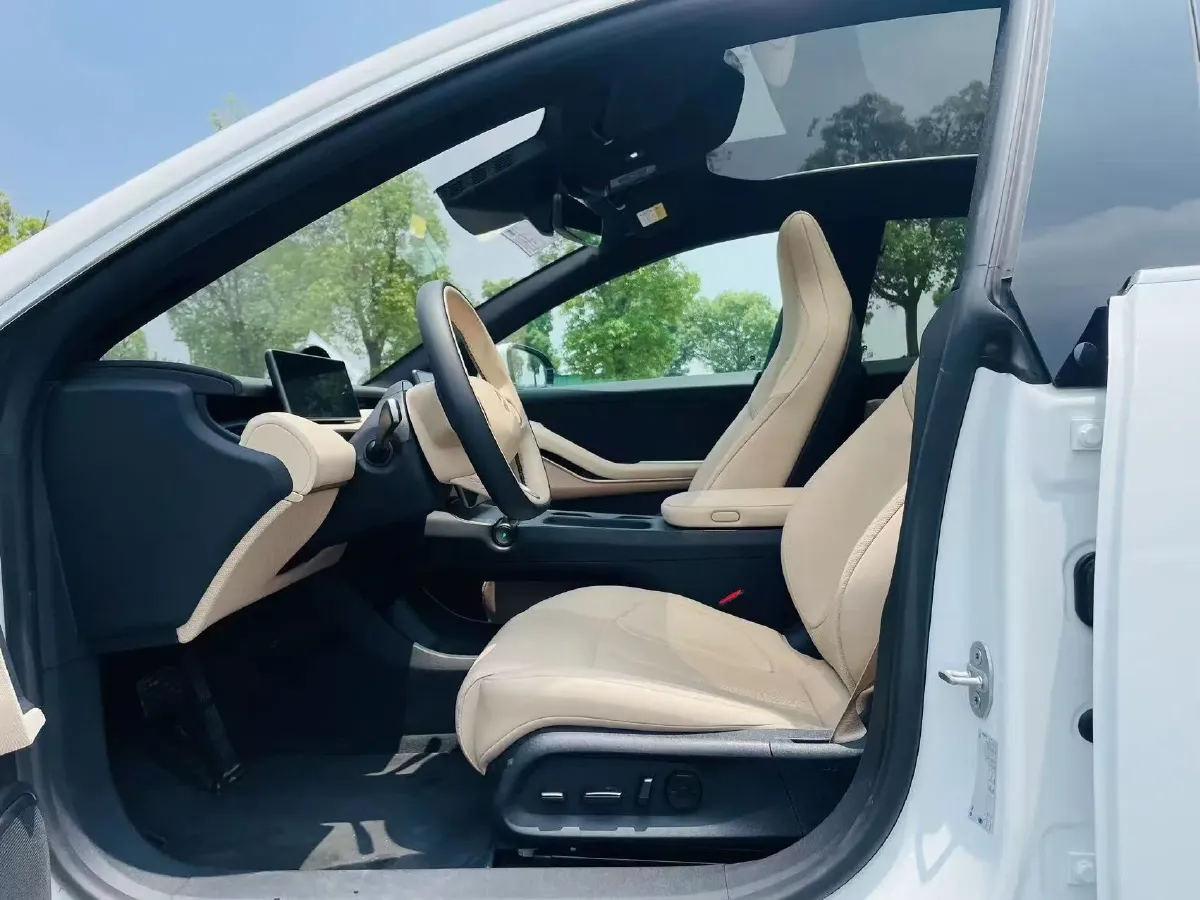 2024 NIO ET5T BEV 75KWH,autocango,china used car exporter,china ev exporter,chinese used car exporter,chinese used ev exporter