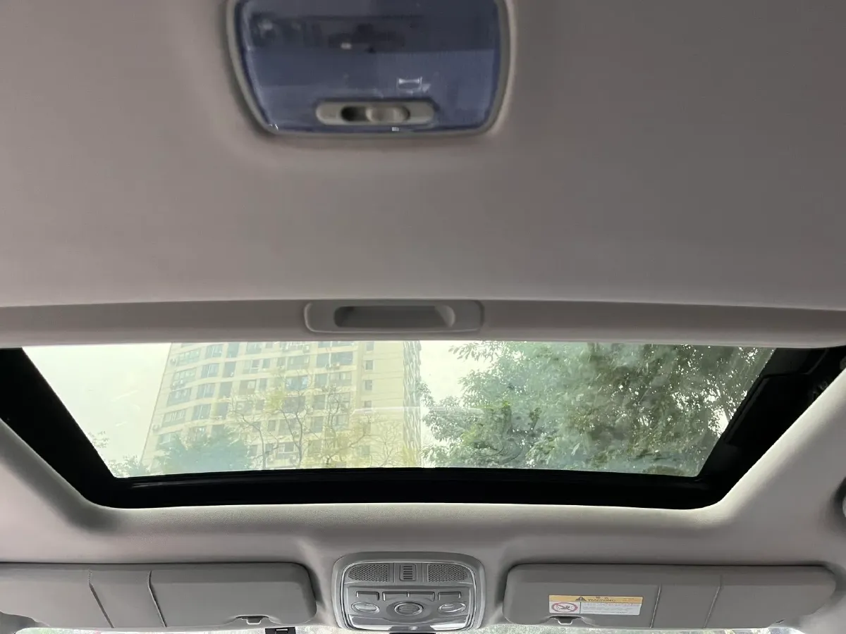 2018 Haval M6 1.5T 150HP L4 7DCT,autocango,china used car exporter,china ev exporter,chinese used car exporter,chinese used ev exporter