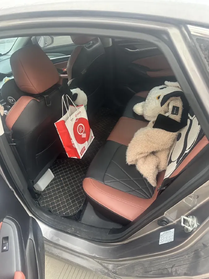 2021 ChangAn Eado 1.4T 160HP L4 7DCT,autocango,china used car exporter,china ev exporter,chinese used car exporter,chinese used ev exporter