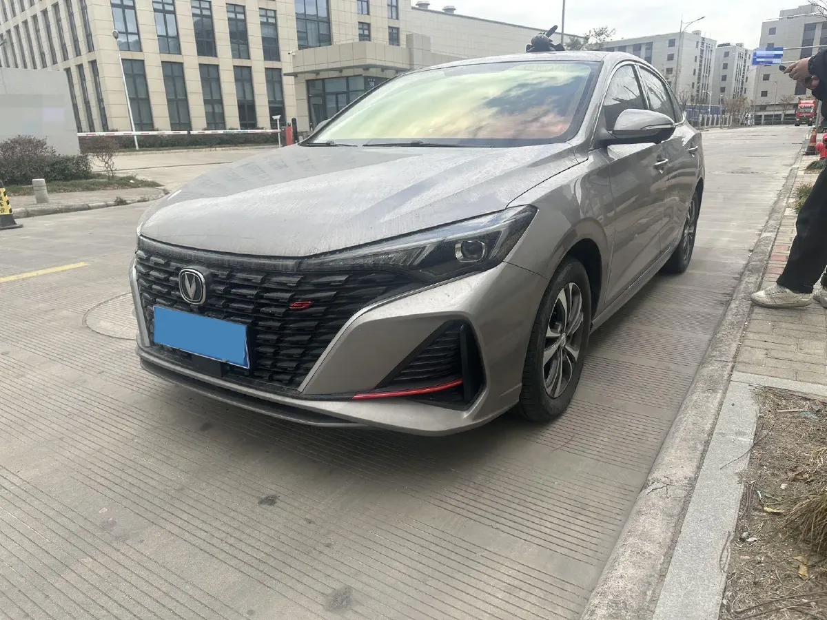 2021 ChangAn Eado 1.4T 160HP L4 7DCT,autocango,china used car exporter,china ev exporter,chinese used car exporter,chinese used ev exporter