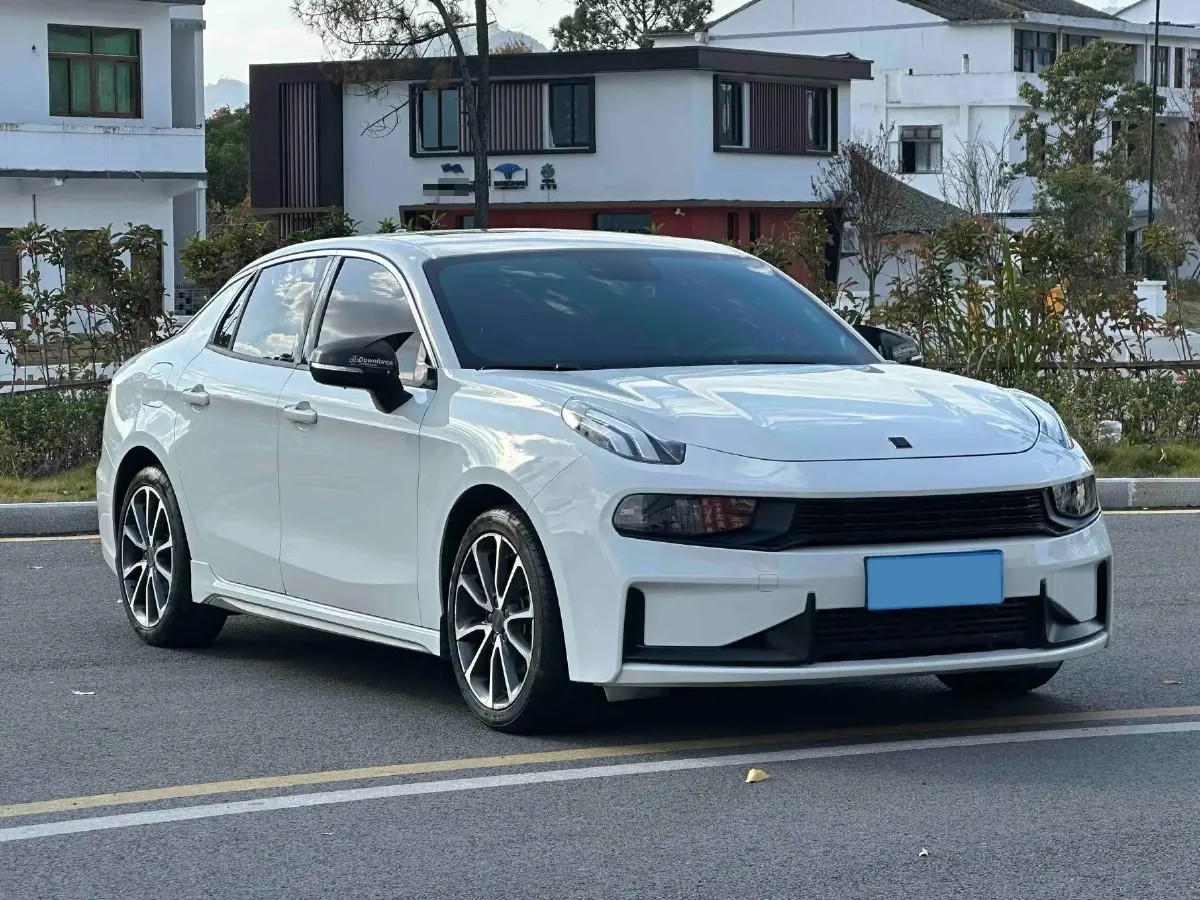 2019 Qoros 5 1.6T 197HP L4 7DCT,autocango,china used car exporter,china ev exporter,chinese used car exporter,chinese used ev exporter