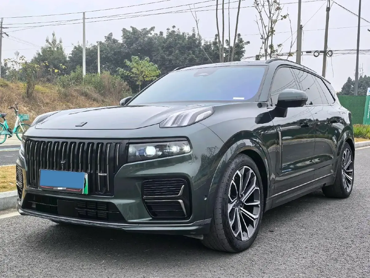 2024 LYNK&CO 09 EM-P 2.0T 254HP L4 3DHT PHEV 40.1KWH