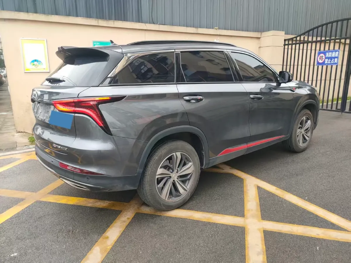 2020 ChangAn CS75 Plus 1.5T 178HP L4 6AT,autocango,china used car exporter,china ev exporter,chinese used car exporter,chinese used ev exporter
