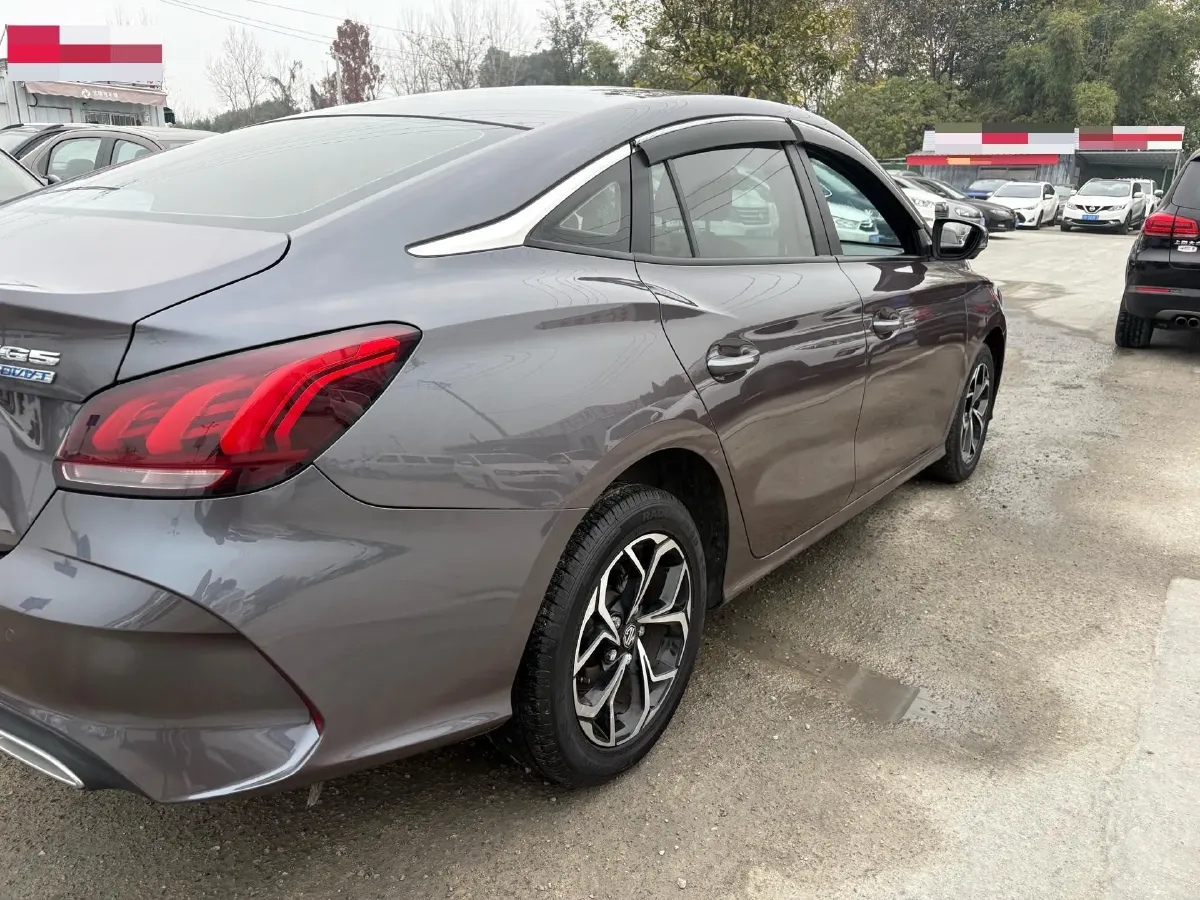 2021 MG 5 1.5L 120HP L4 CVT,autocango,china used car exporter,china ev exporter,chinese used car exporter,chinese used ev exporter