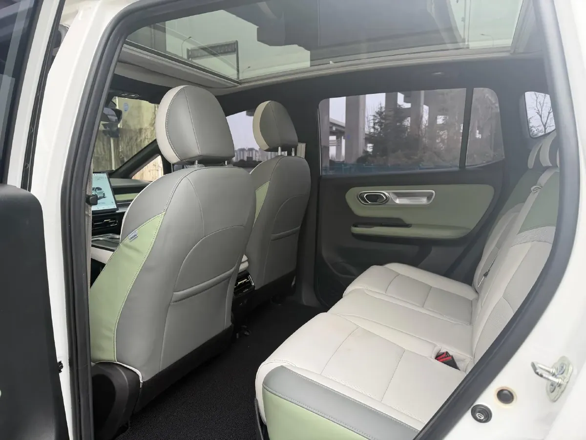 2023 Everus VE-1 BEV 61.3KWH,autocango,china used car exporter,china ev exporter,chinese used car exporter,chinese used ev exporter