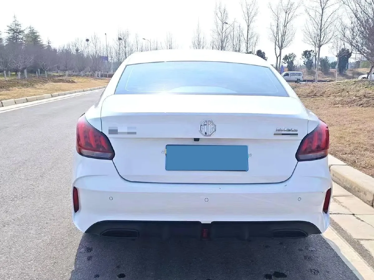 2023 MG 5 1.5L 129HP L4 5MT,autocango,china used car exporter,china ev exporter,chinese used car exporter,chinese used ev exporter