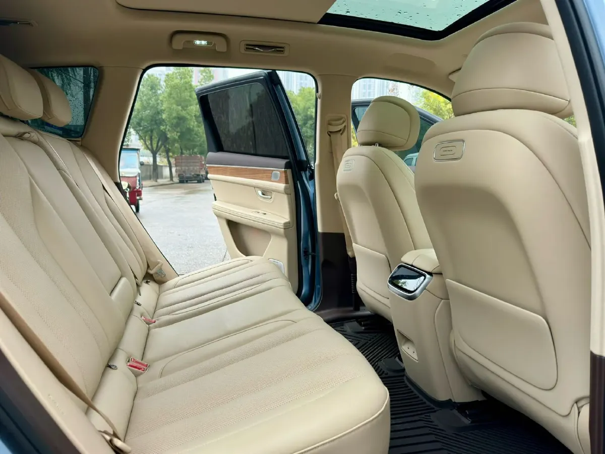 2024 Ford Transit 2.0T 143HP L4 9AT,autocango,china used car exporter,china ev exporter,chinese used car exporter,chinese used ev exporter