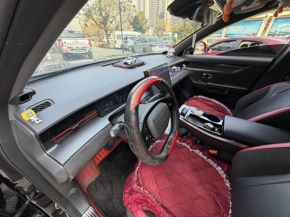 2022 Jetour DASHING 1.6T 197HP L4 7DCT,autocango,china used car exporter,china ev exporter,chinese used car exporter,chinese used ev exporter