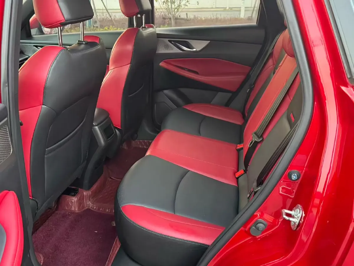 2021 ChangAn CS35 Plus 1.4T 160HP L4 7DCT,autocango,china used car exporter,china ev exporter,chinese used car exporter,chinese used ev exporter