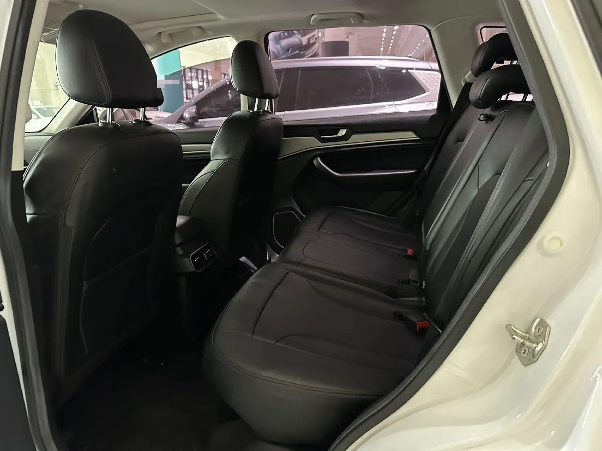 2018 Haval H6 1.5T 150HP L4 7DCT,autocango,china used car exporter,china ev exporter,chinese used car exporter,chinese used ev exporter