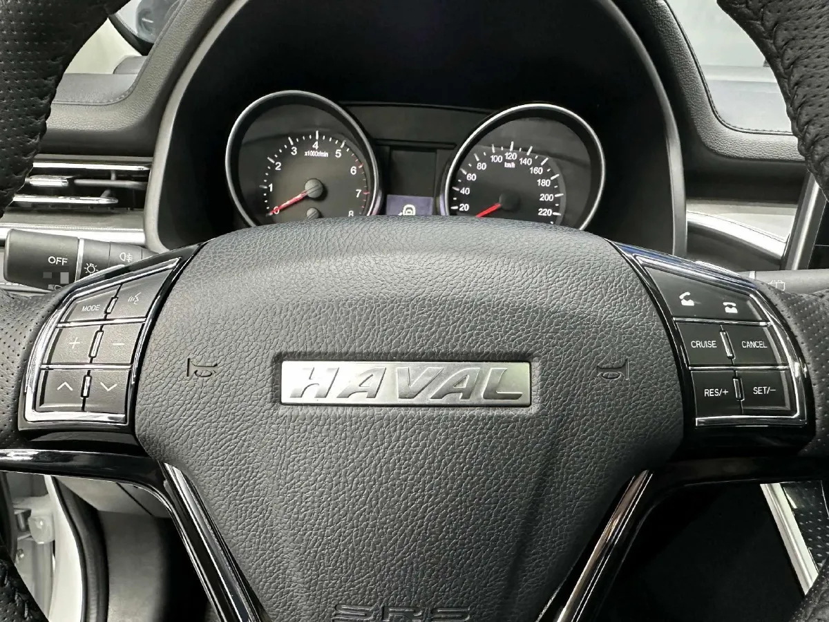 2023 Haval M6 1.5T 150HP L4 7DCT,autocango,china used car exporter,china ev exporter,chinese used car exporter,chinese used ev exporter